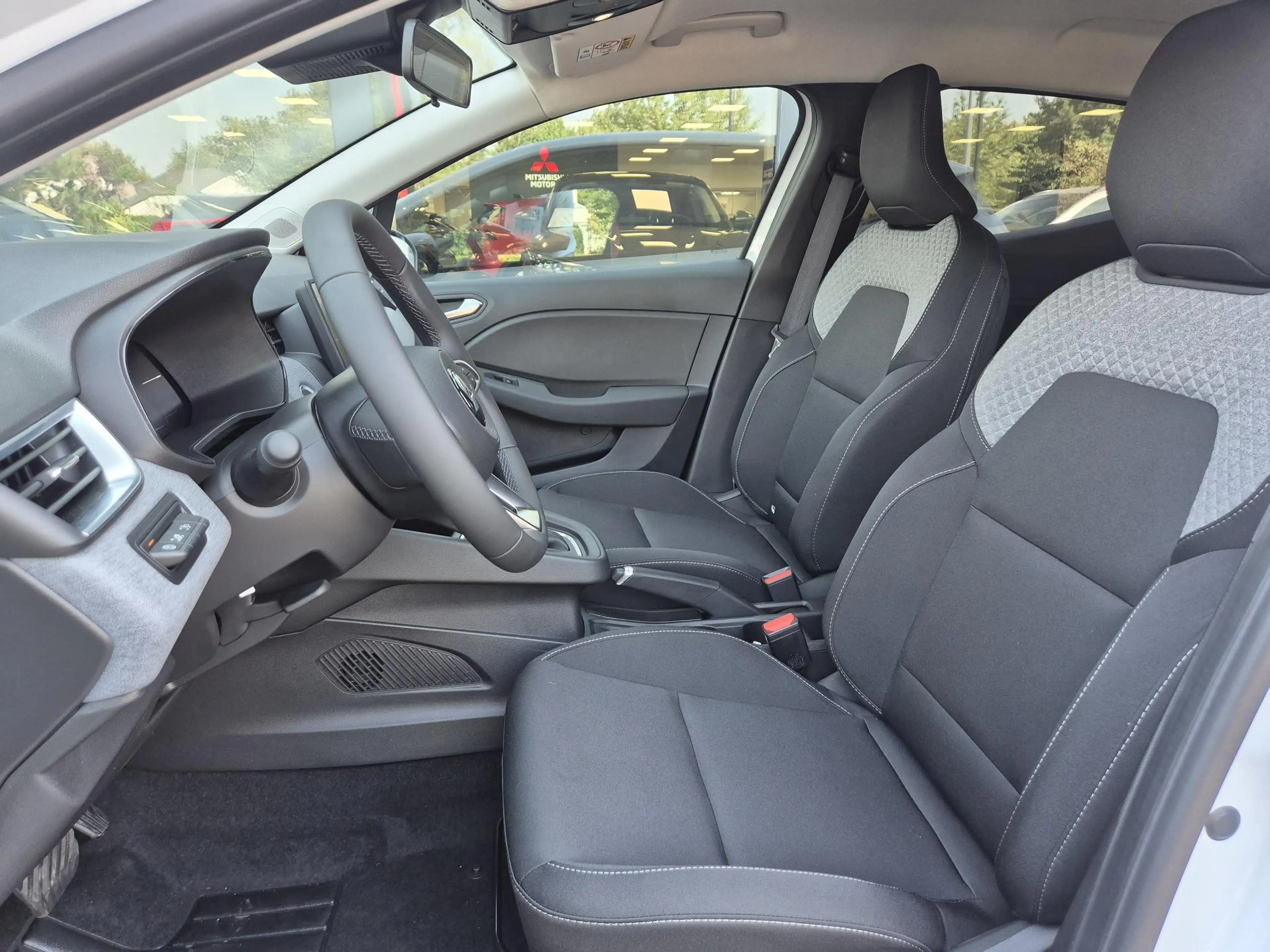 Mitsubishi Colt 1.6 HEV Intense | Uit voorraad leverbaar | AppleCa — photo 7