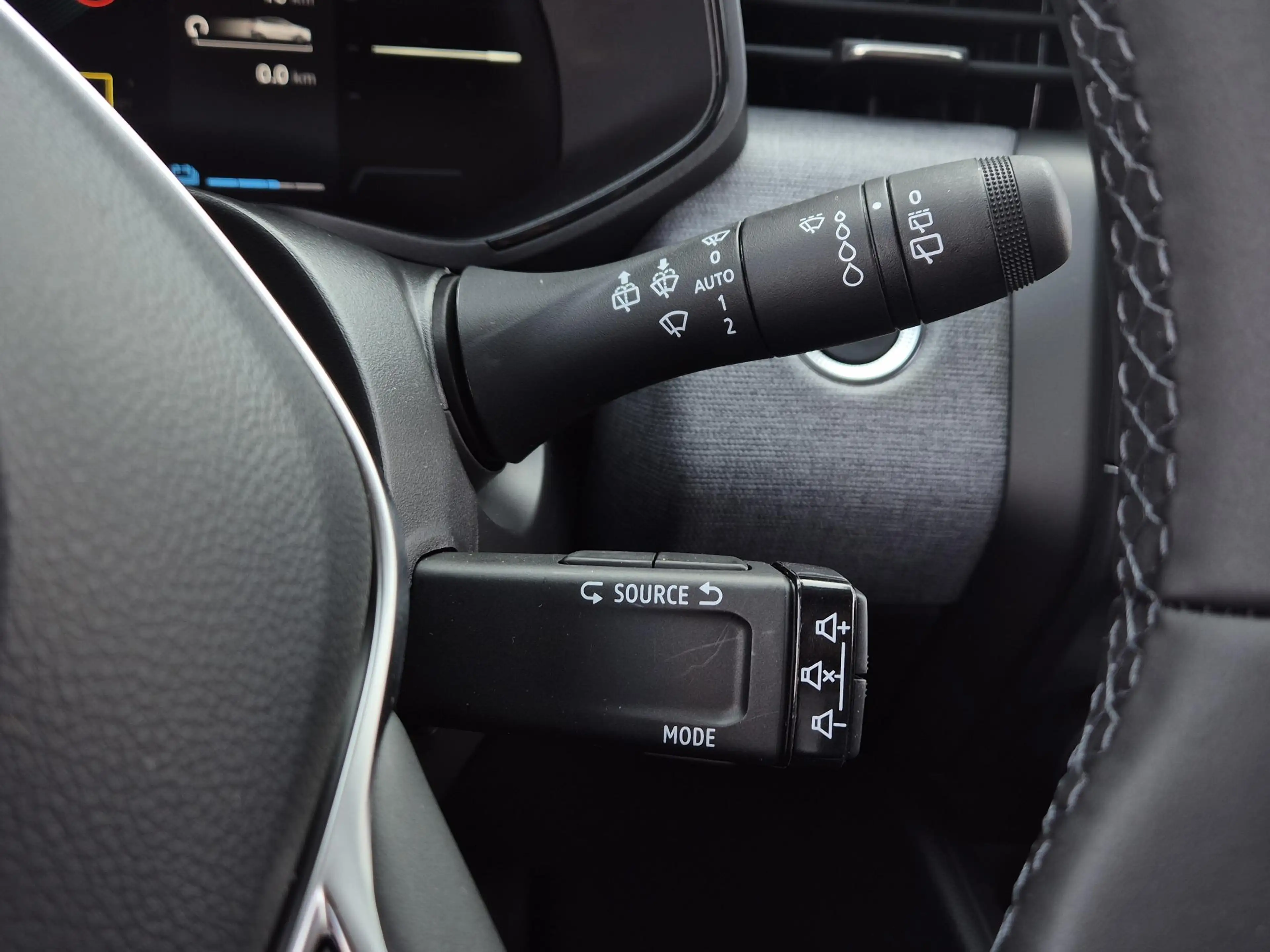 Mitsubishi Colt 1.6 HEV Intense | Uit voorraad leverbaar | AppleCa — photo 29