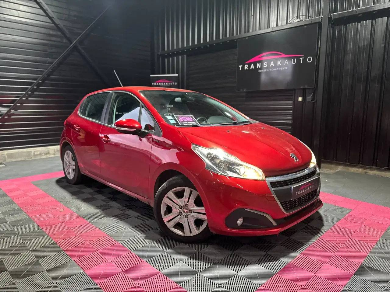 Peugeot 208 PureTech 82ch S\\u0026amp;S BVM5 Signatu