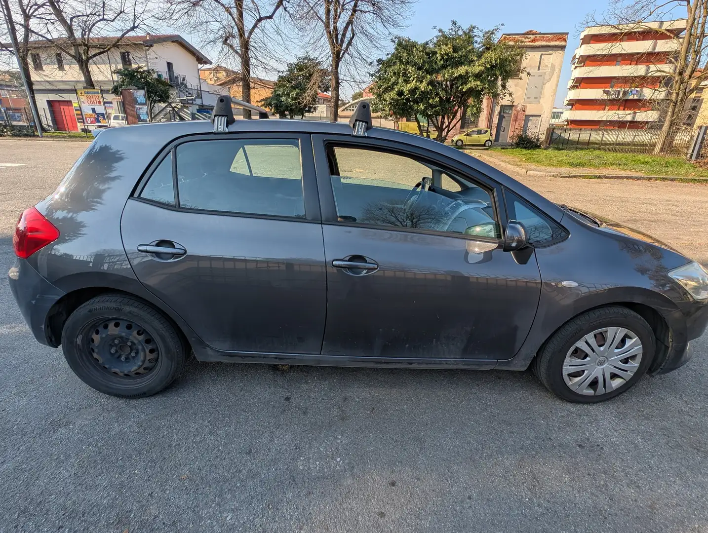 Toyota Auris Auris I 2007 5p 1.4 Sol Grigio - 2