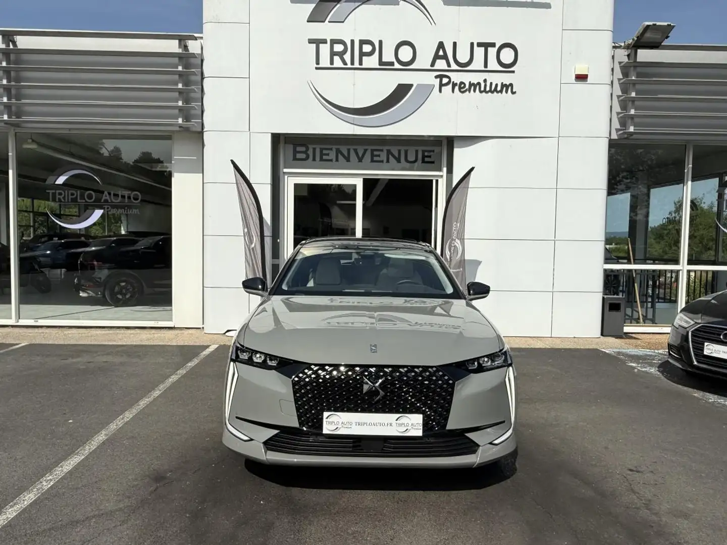 DS Automobiles DS 4 E-Tense - 225  Esprit de Voyage GPS + TOIT PANORAM Gris - 2
