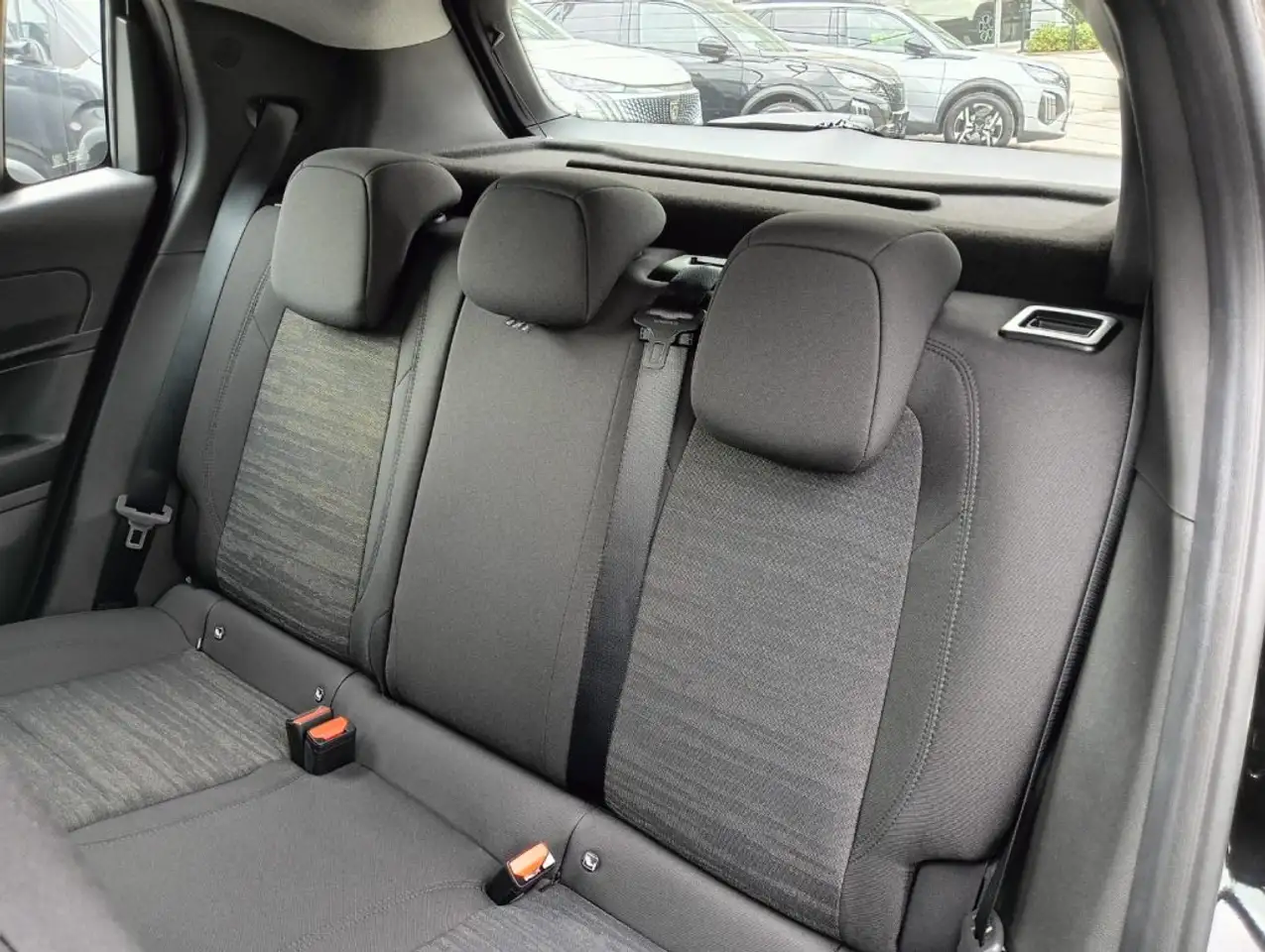 Jeep Avenger Gpl/B 1.2 100cv Longitude 7