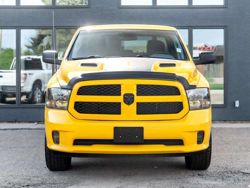2019 RAM 1500 Express 4x4 Crew Cab Summer Special ! — снимка 1