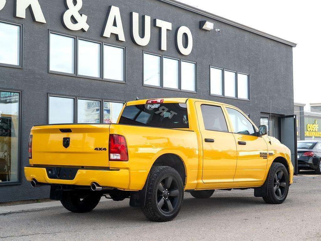 2019 RAM 1500 Express 4x4 Crew Cab Summer Special ! — снимка 1