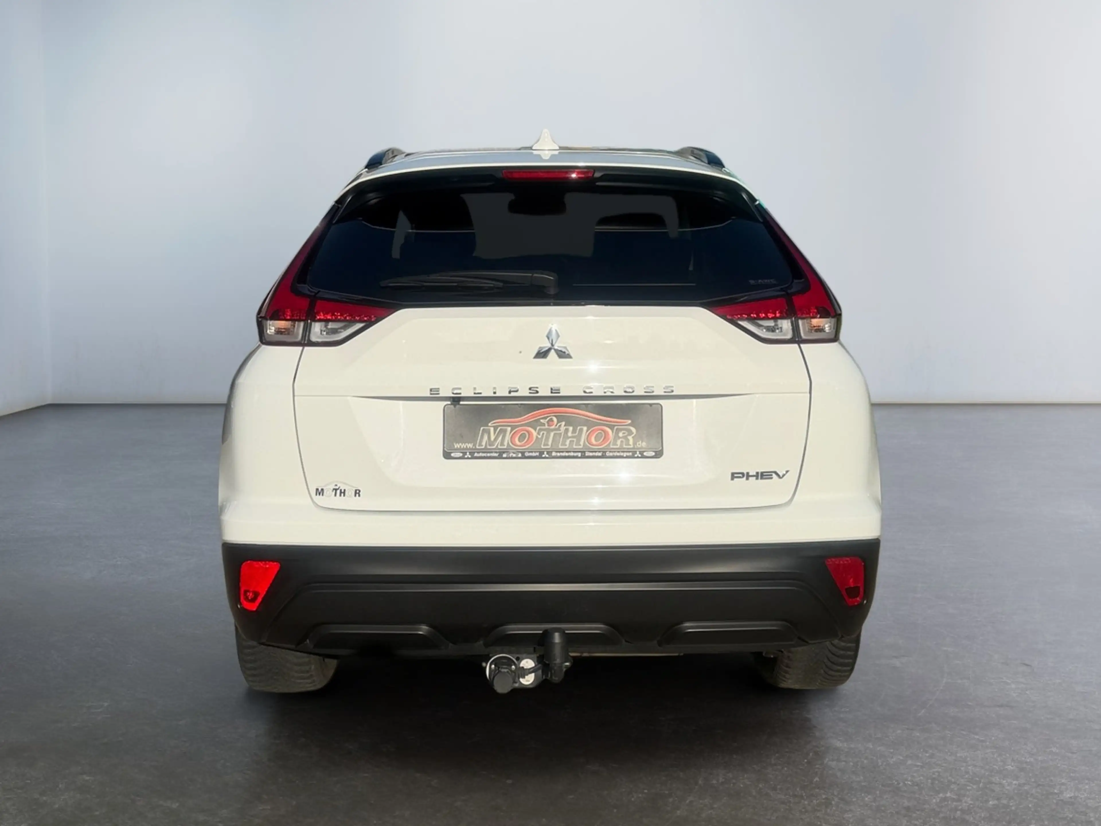 Mitsubishi Eclipse Cross Basis 2.4 PHEV TEMP+KAM+SHZ+DAB — photo 5