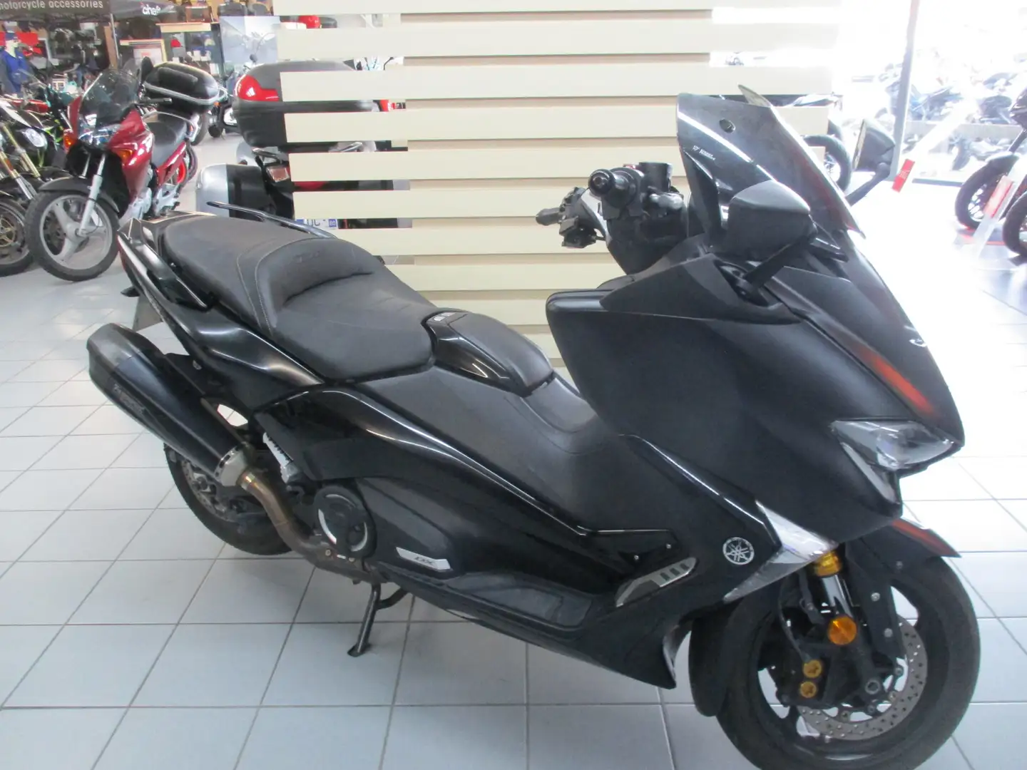 Yamaha TMAX 530 Noir - 1