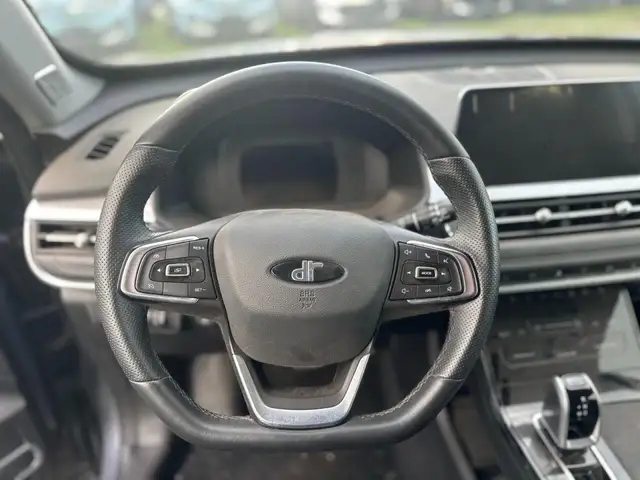 DR Automobiles DR6 view 11