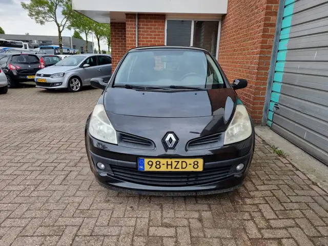 Renault Clio view 10