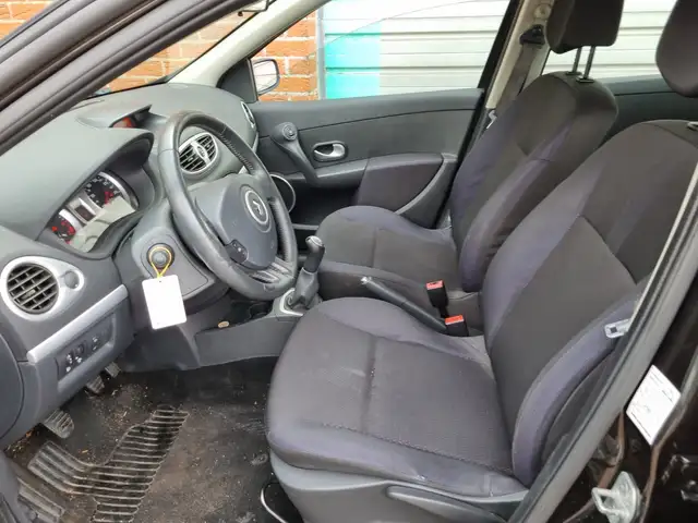 Renault Clio view 5