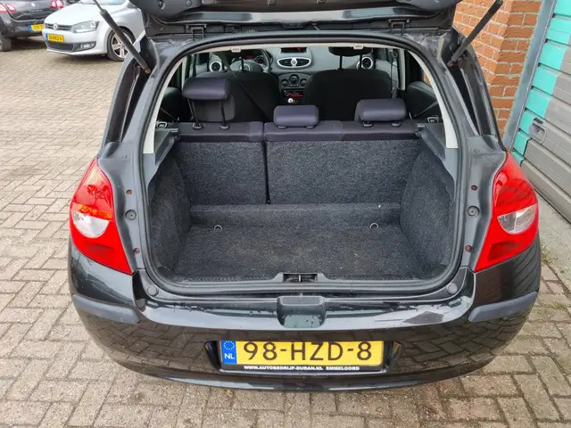 Renault Clio view 7