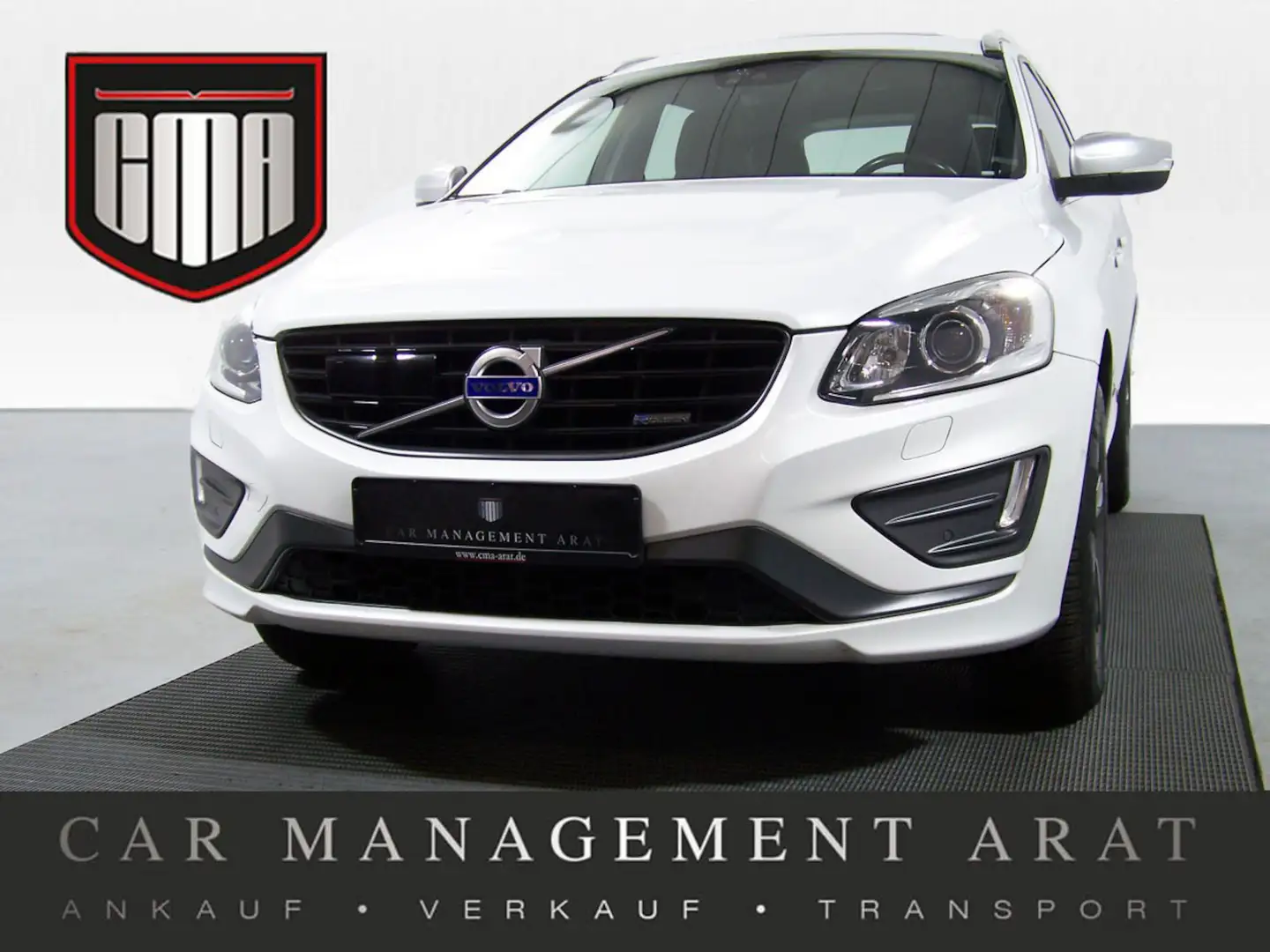 Volvo XC60 D5 Summum R Design AWD PANO+ACC+KAM+NAV+PDC Weiß - 1