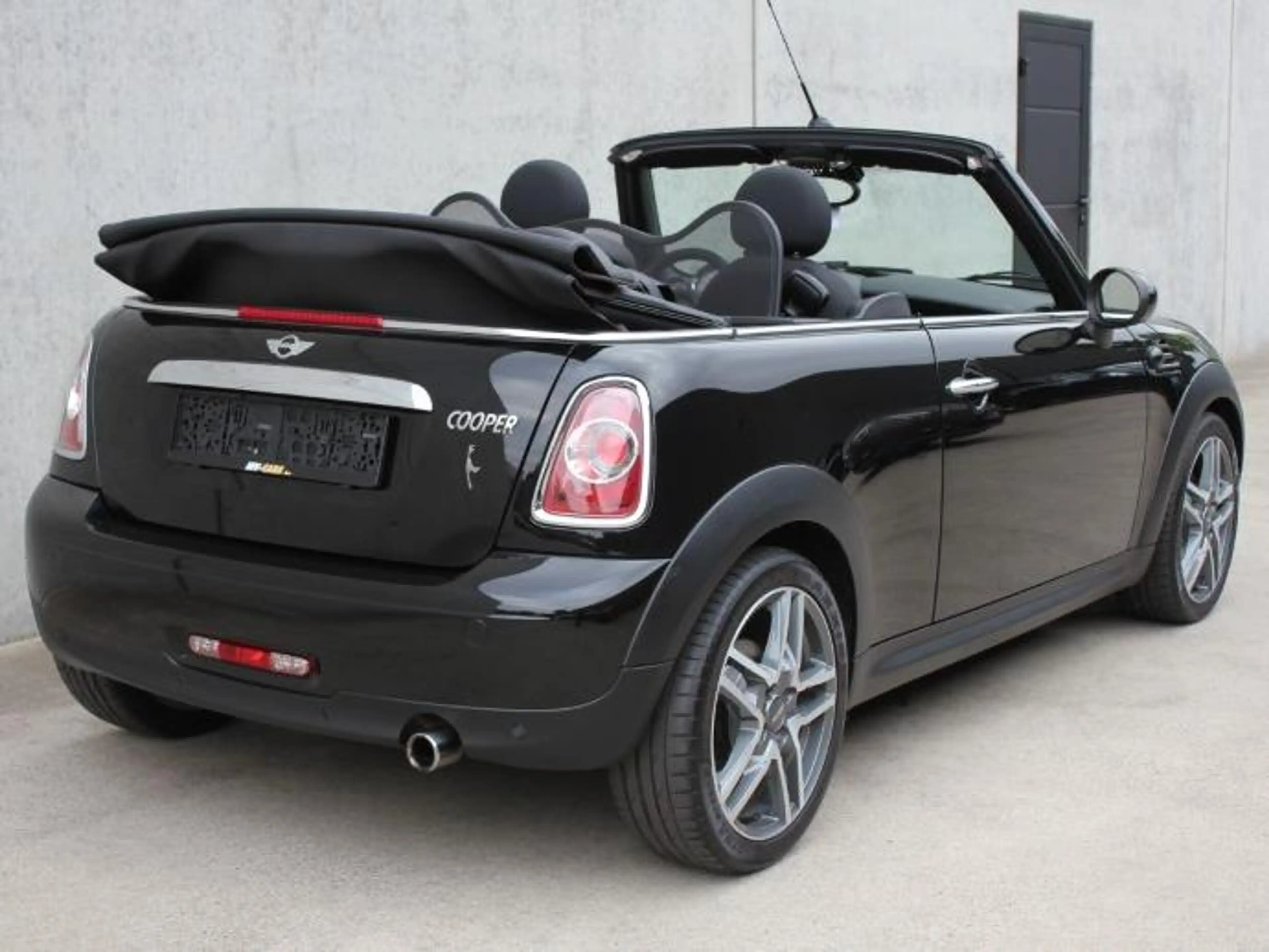 MINI Cooper Cabrio Mini Cabriolet 1.6i Cooper/navi/bluetooth — photo 8