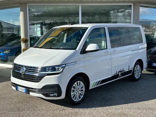 Volkswagen T6.1 Multivan 2.0 tdi Highline 150cv dsg 7p