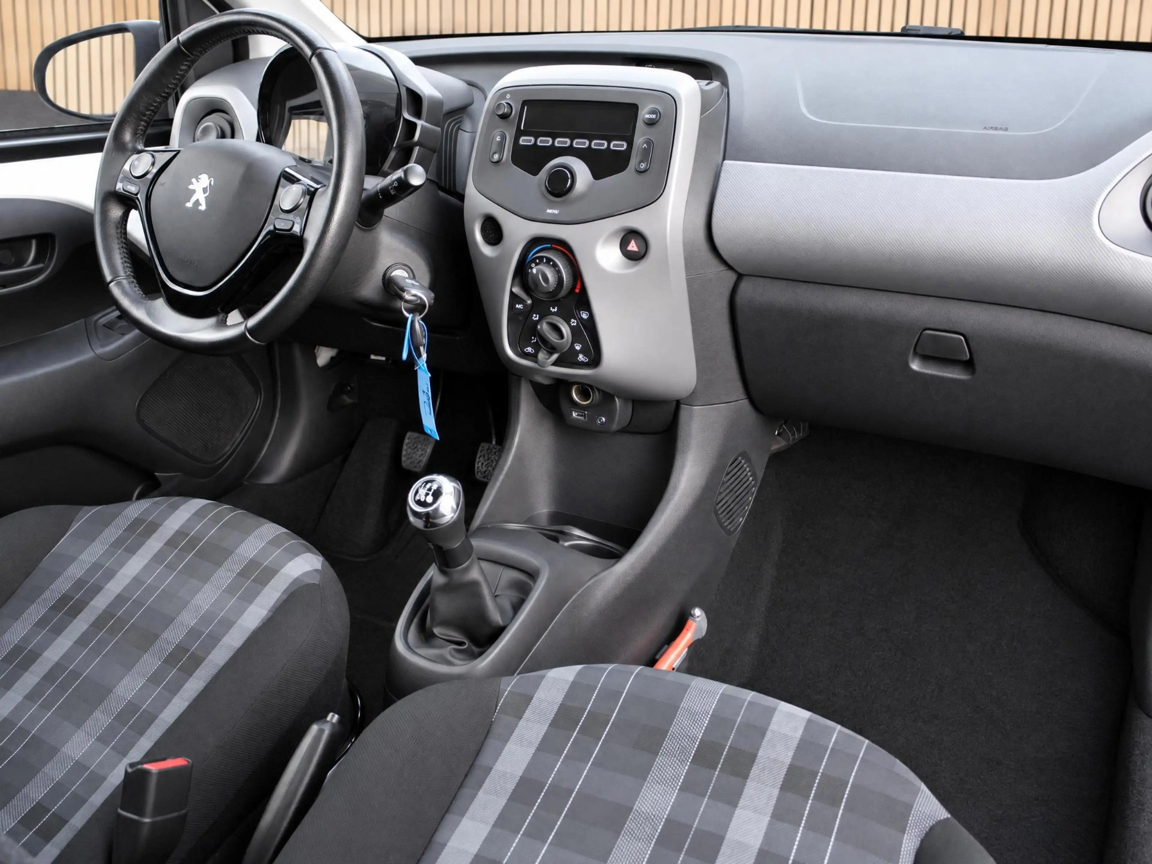 Peugeot 108 1.0 e-VTi Active | Airco / Bluetooth — photo 3