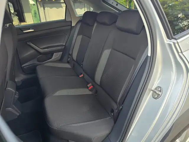 Volkswagen Taigo view 8