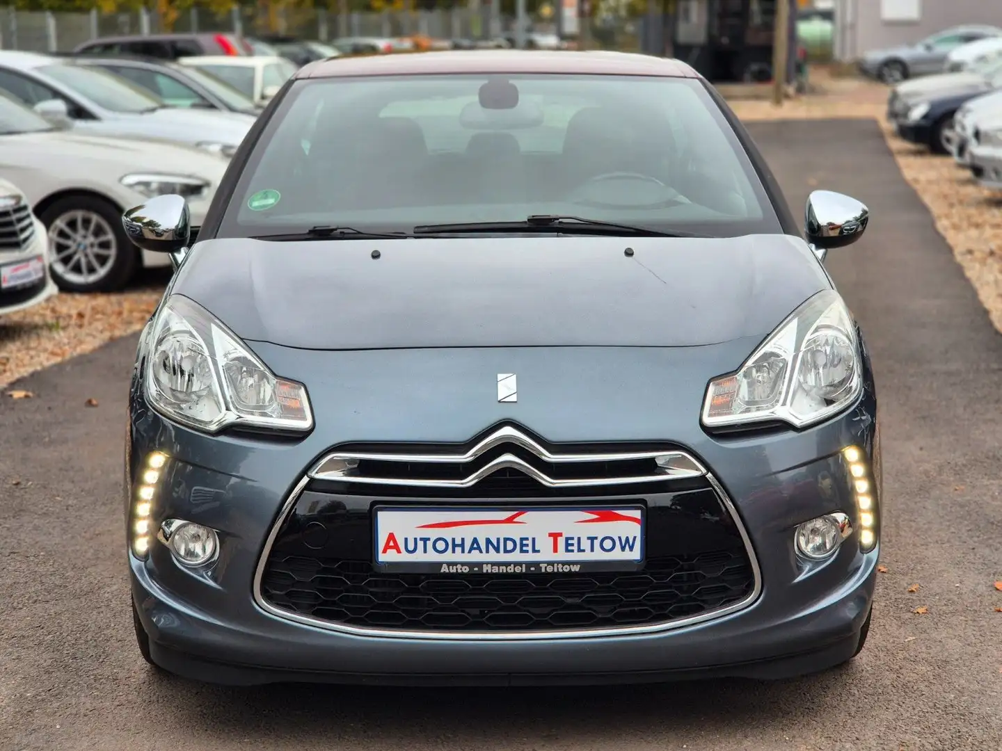 Citroen DS3 SportChic *PDC *Klima *Sitzheizung *LED Gris - 2