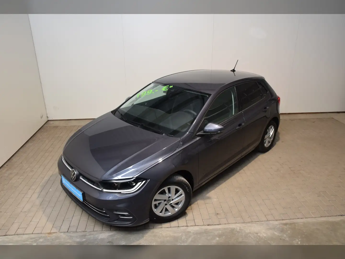 Volkswagen Polo TSI Style Gri - 2