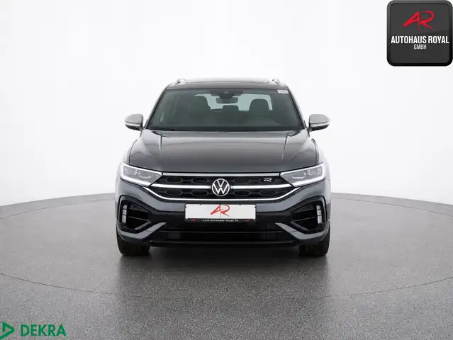 Volkswagen T-Roc view 7