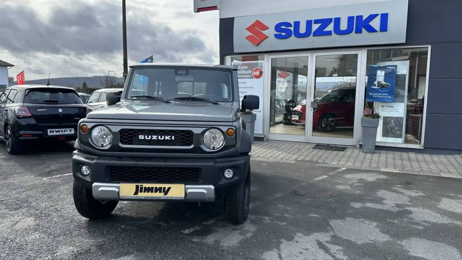 Suzuki Jimny 1.5 Horizan Grijs - 1