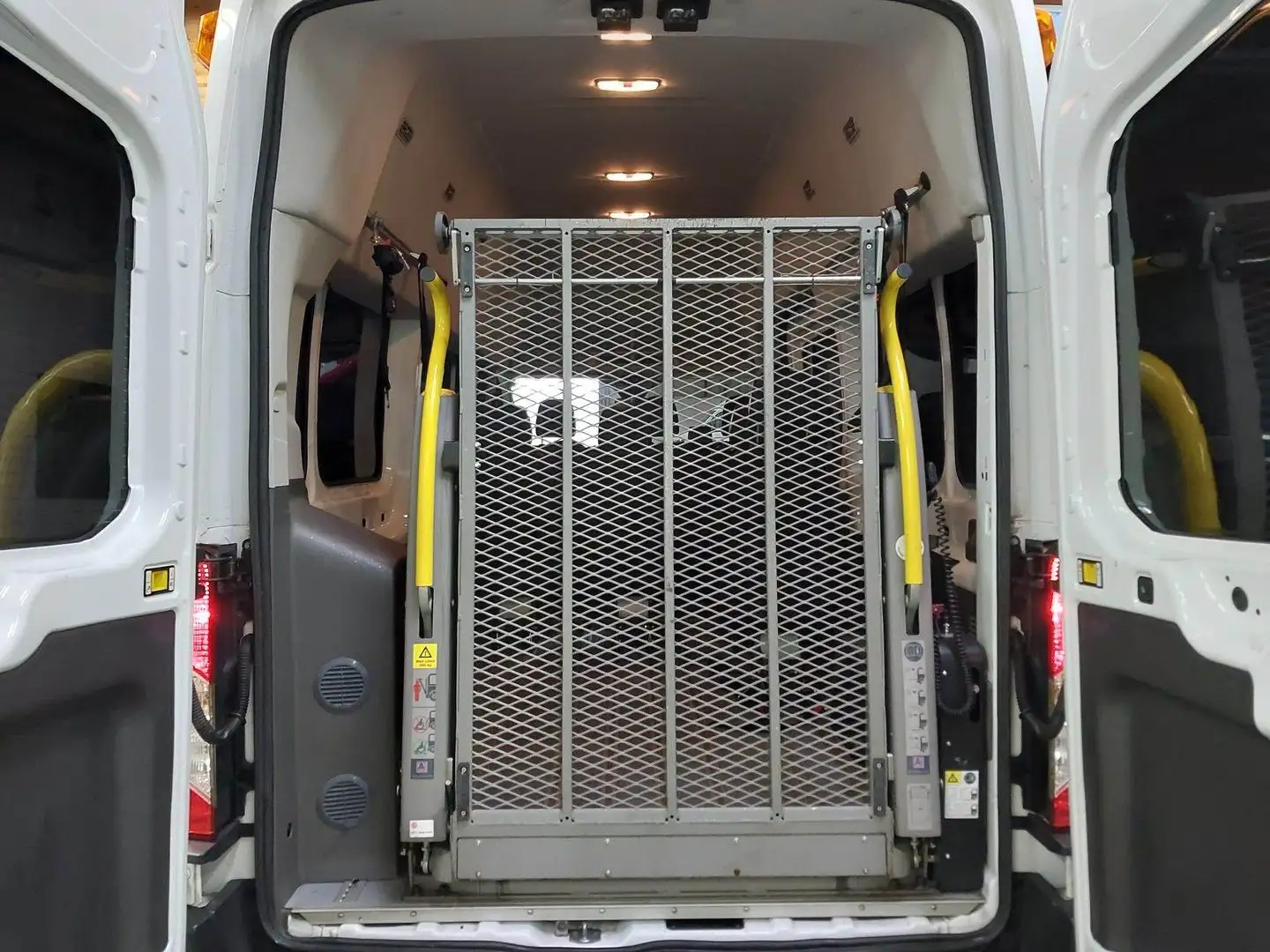 Ford Transit 350 L3 AUTOMATIK 1HAND STANDHEIZUNG LIFT Weiß - 2
