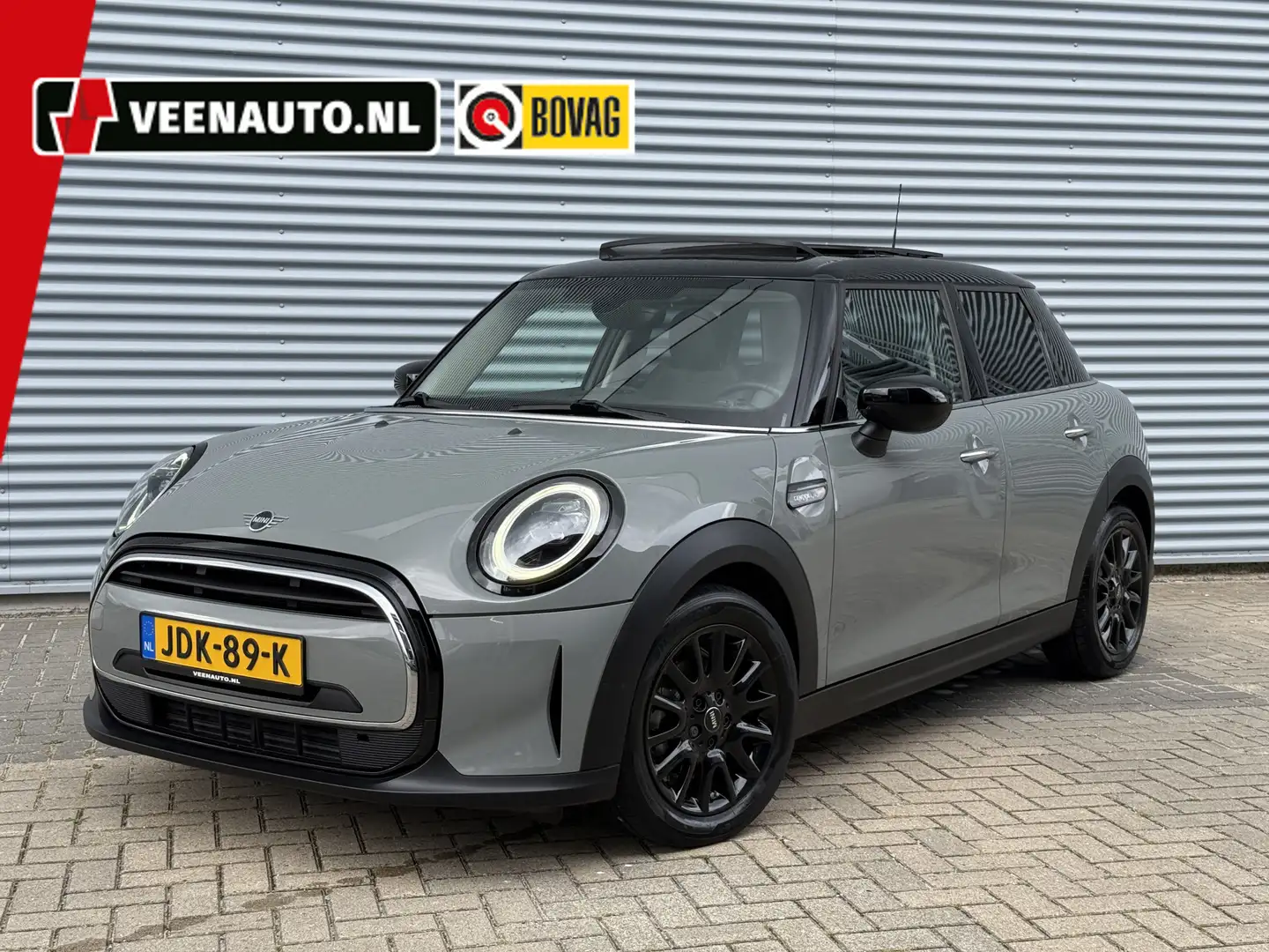 MINI Cooper Mini 1.5 Camden Pano/Camera/Apple/Leder Grau - 1