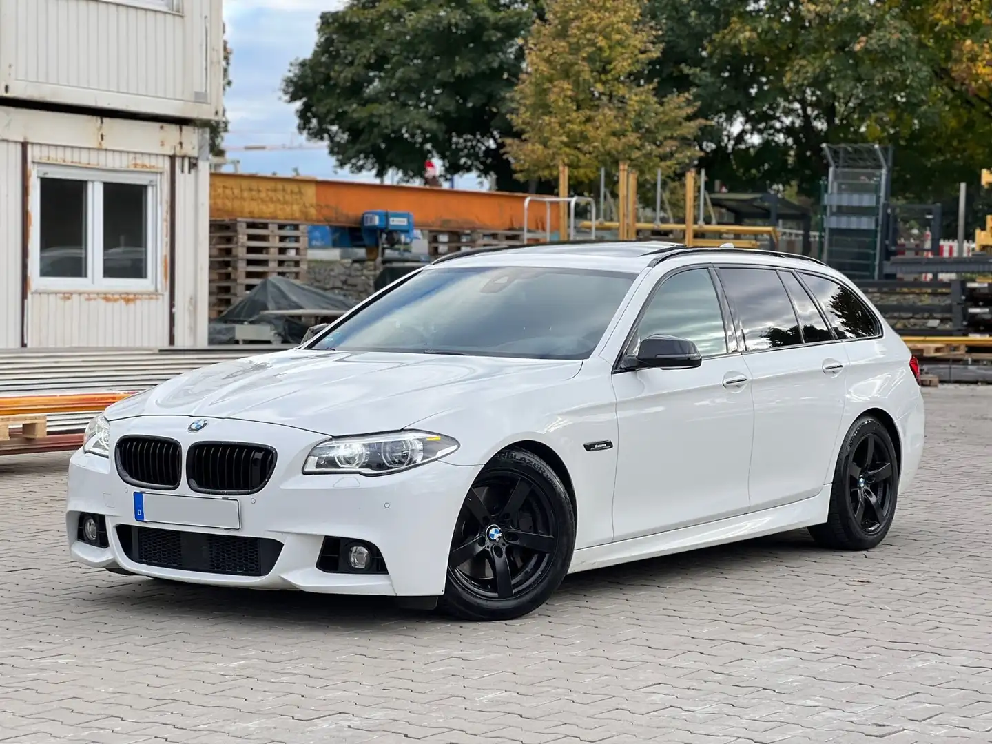 BMW 535 d M-Paket Pano* ACC* Spur* Facelift Tausch Mö Weiß - 1