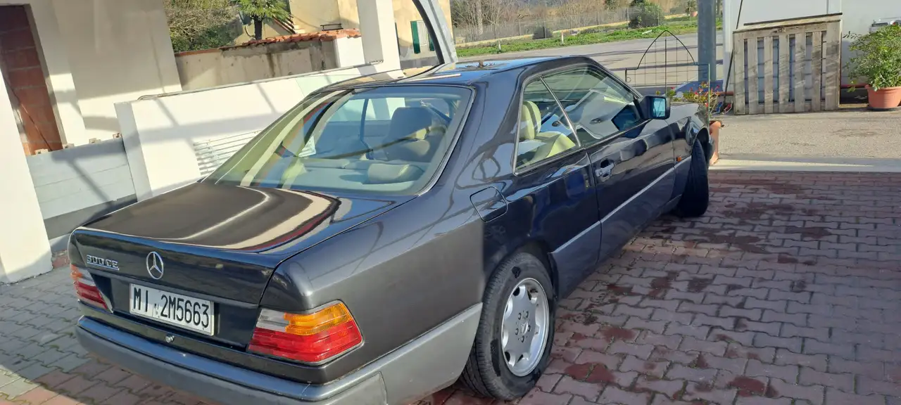 Mercedes-Benz CE 300, foto 4