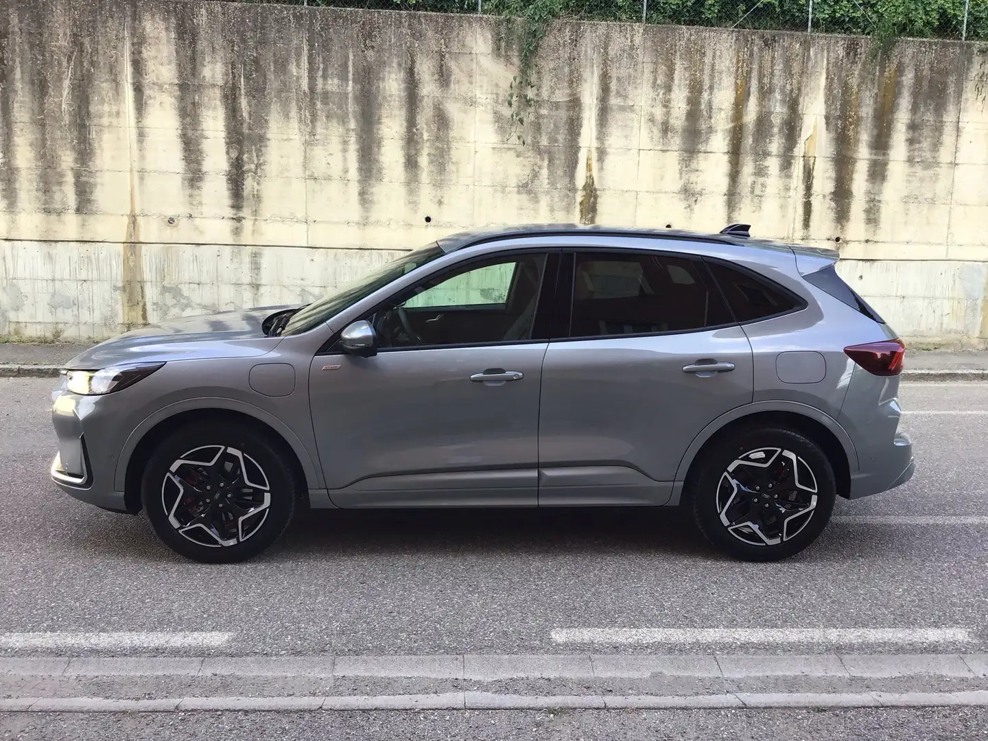 Ford Kuga 2.5 phev ST-Line X 2wd 225cv cvt  NUOVA DA IMM. - 1