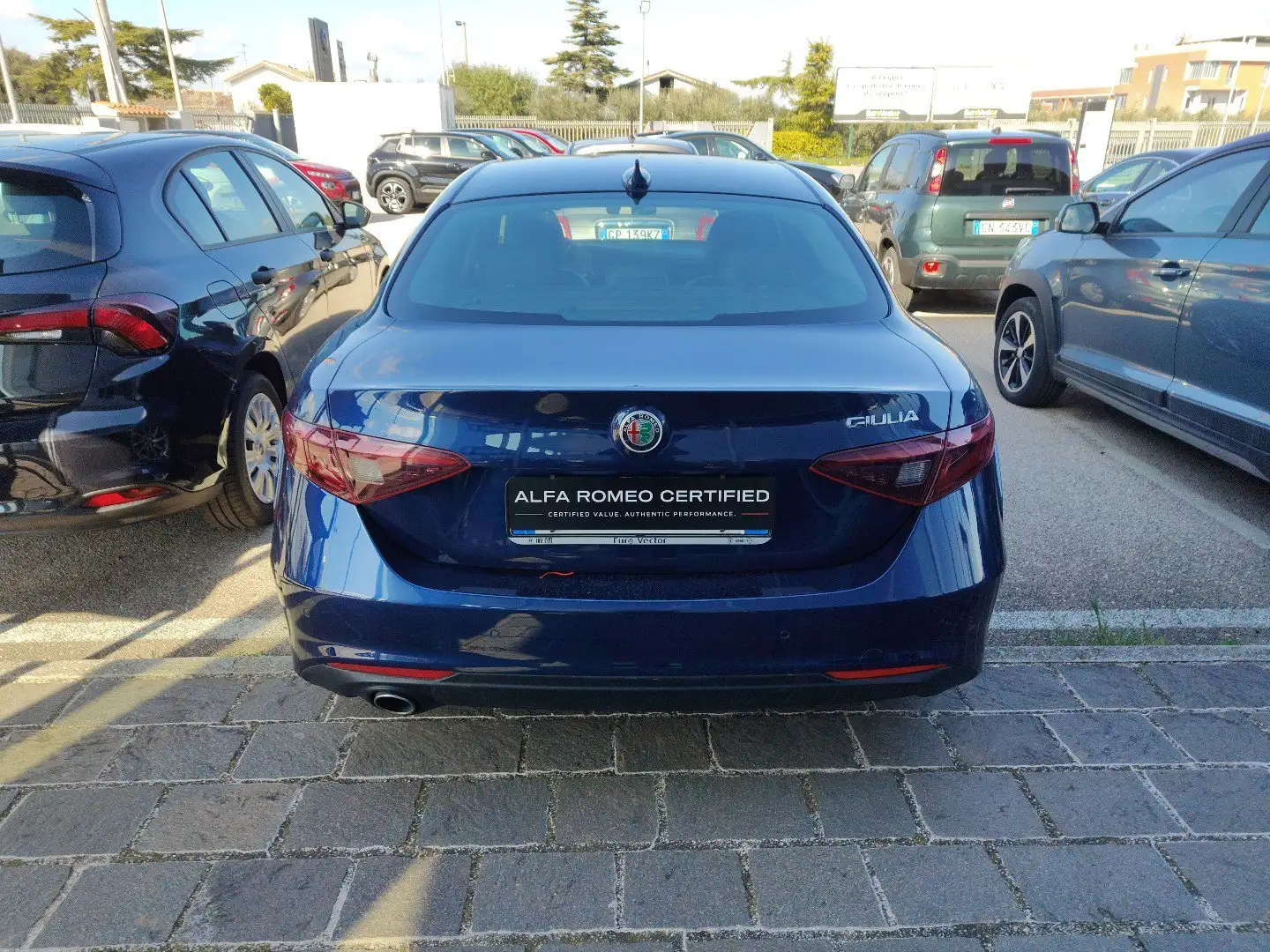 Alfa Romeo Giulia 2.2 Turbodiesel 160 CV AT8 Super Blau - 2
