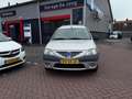 Dacia Logan 1.6 16V MCV 64KW 7P Lauréate Grijs - thumbnail 1
