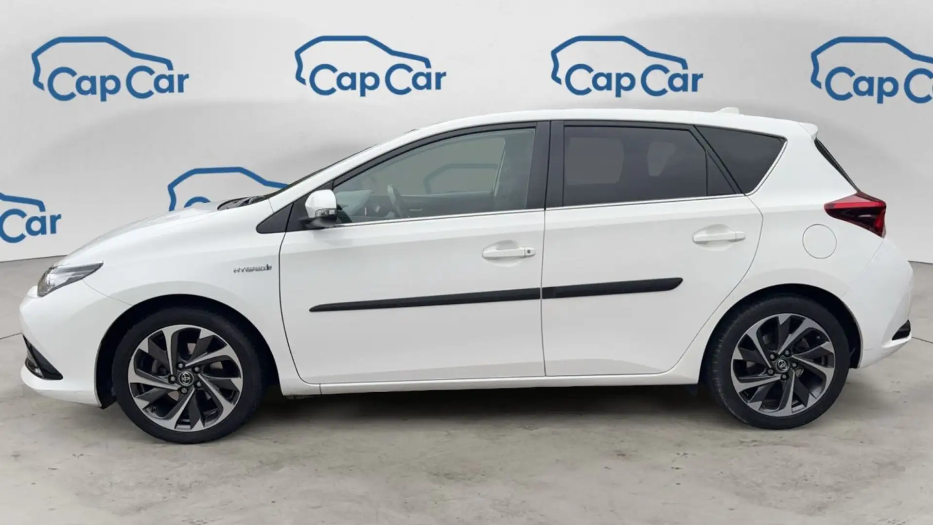 Toyota Auris II 1.8 VVT-i 136 Hybride CVT Design - Première main Entretien constructeur Weiß - 2