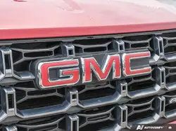 GMC Canyon снимка GMC Canyon