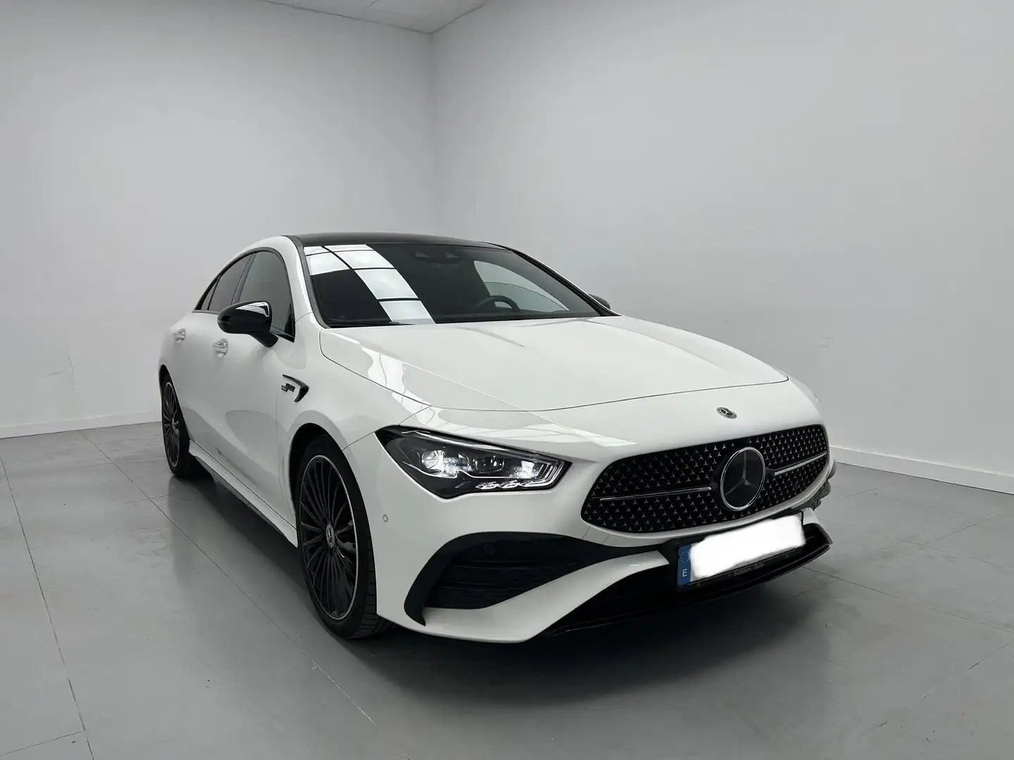 Mercedes-Benz CLA 220 220d - 1