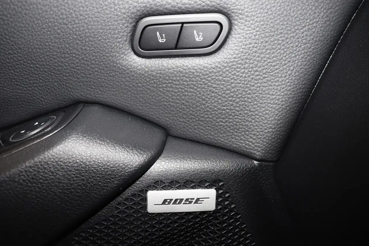 Kia Seltos снимка Kia Seltos