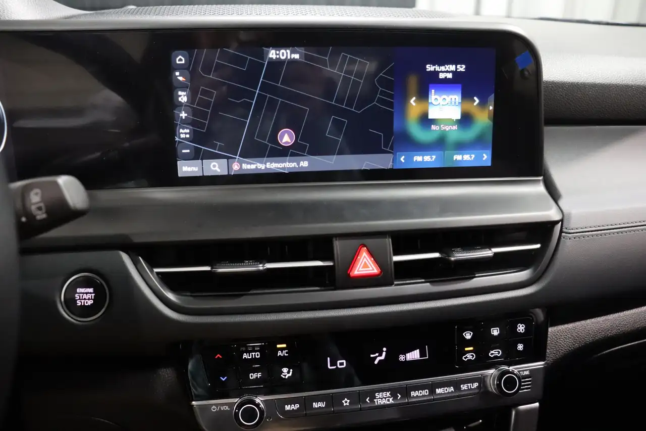Kia Seltos снимка Kia Seltos