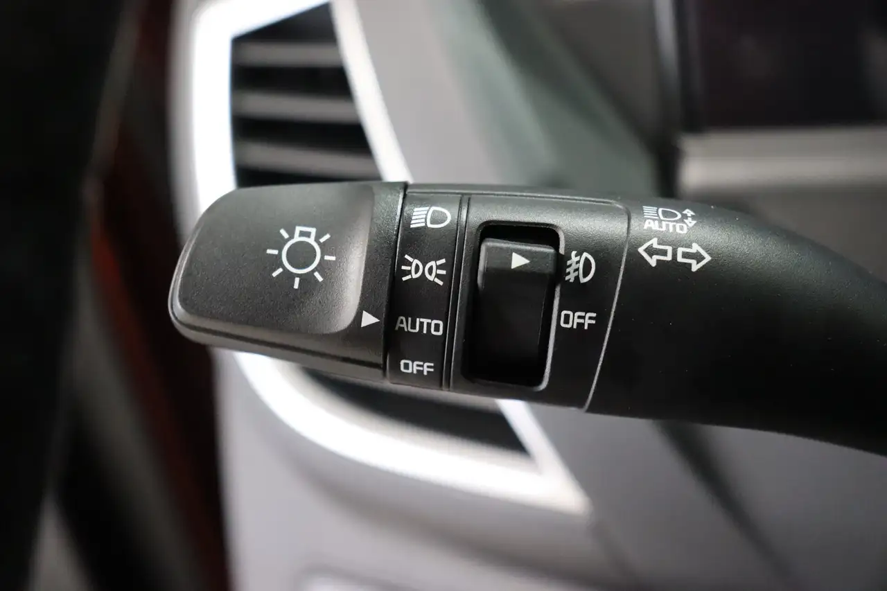 Kia Seltos снимка Kia Seltos