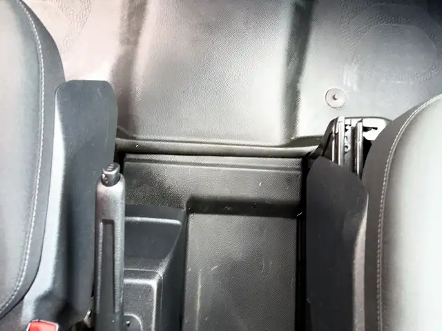 Ford Transit Custom view 14