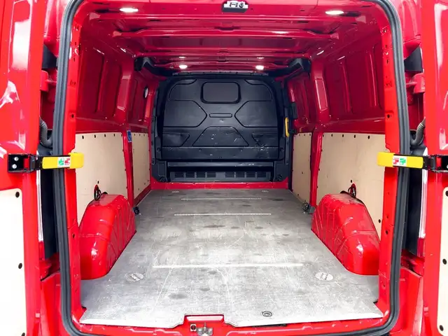 Ford Transit Custom view 6