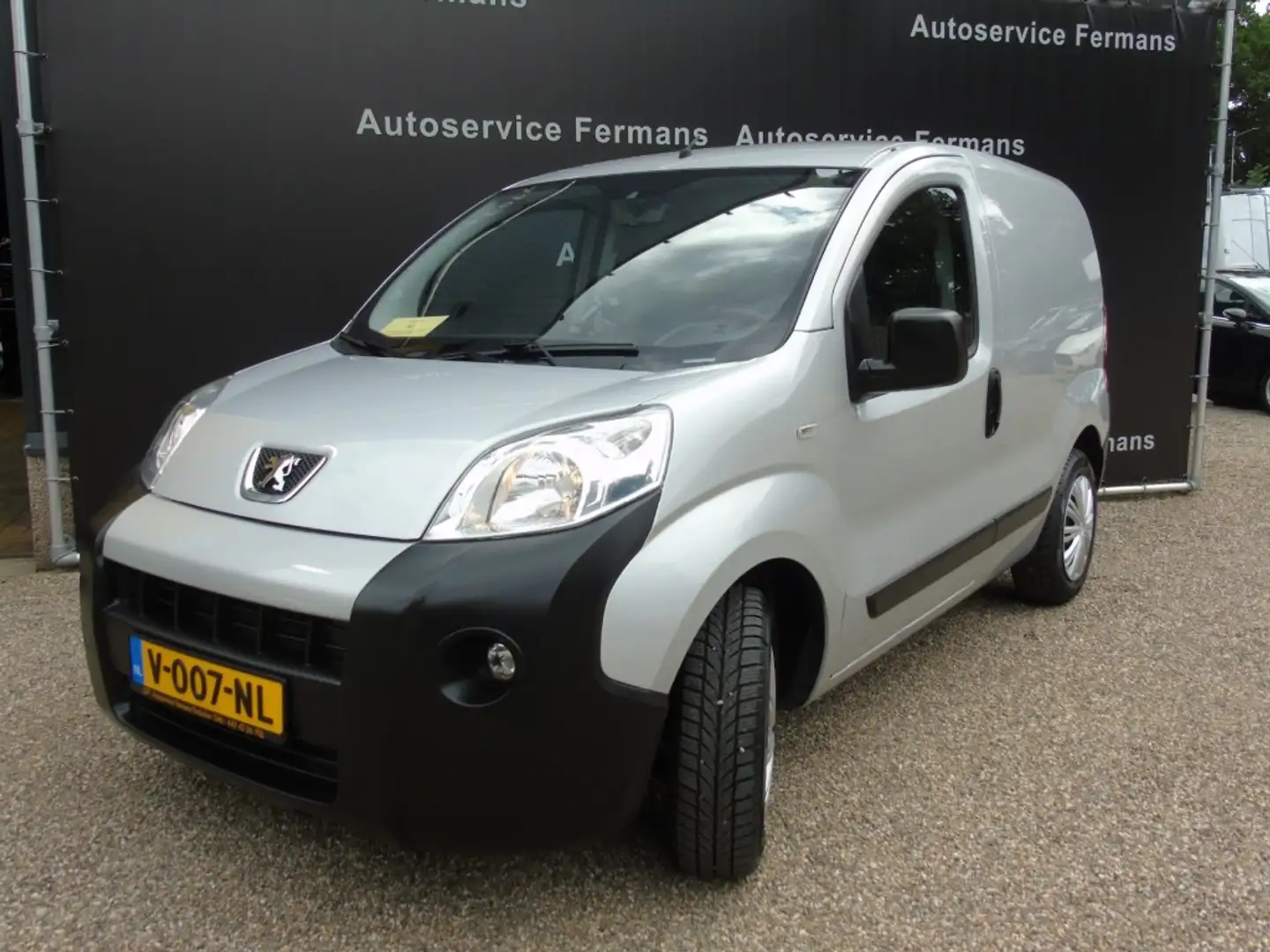 Peugeot Bipper 1.2 Diesel 59 KW. / Airco / Schuifdeuren / El. pak Gri - 1