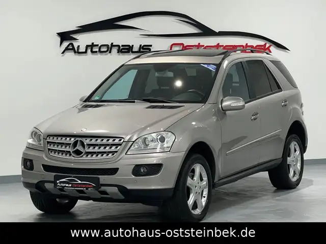 Mercedes-Benz ML 320 CDI/SPORT-PAKET/LEDER/4xSHZ/NAVI/SHD/AHK/