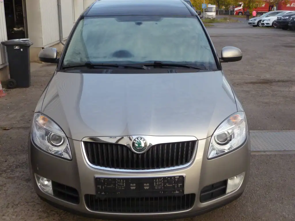 Skoda Roomster 2010 из Европы — купить под ключ