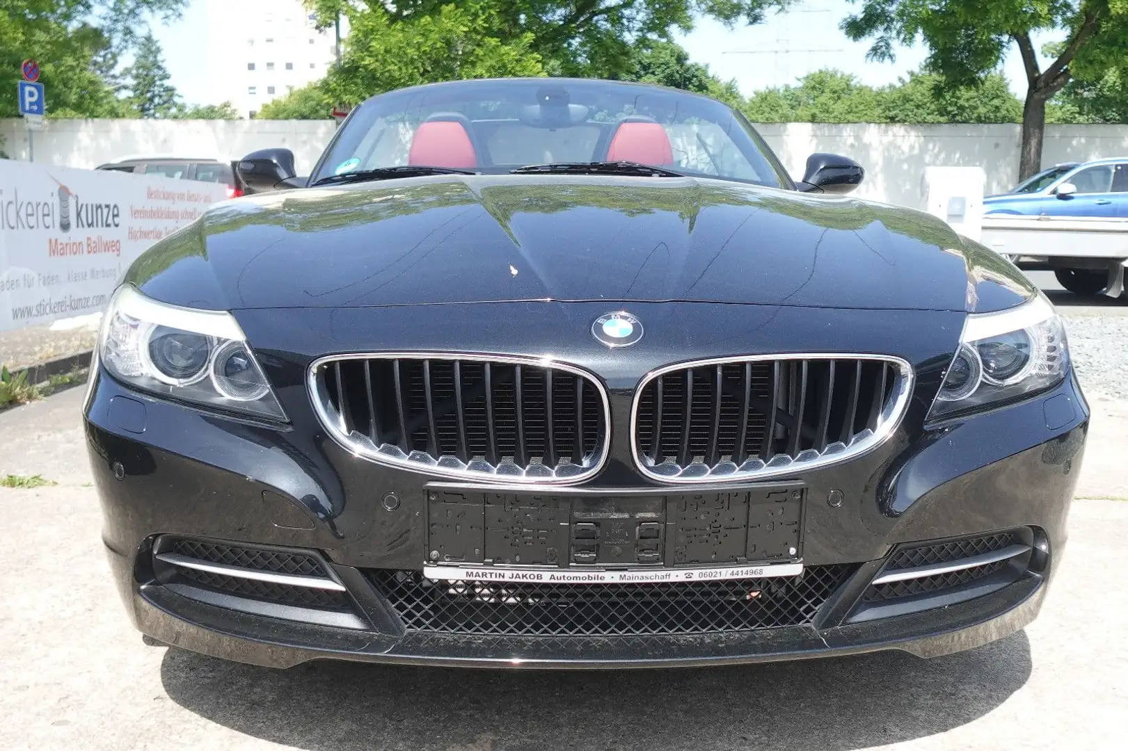 BMW Z4 Baureihe Z4 Roadster sDrive 20i+LEDER+BC+PDC+ Schwarz - 2