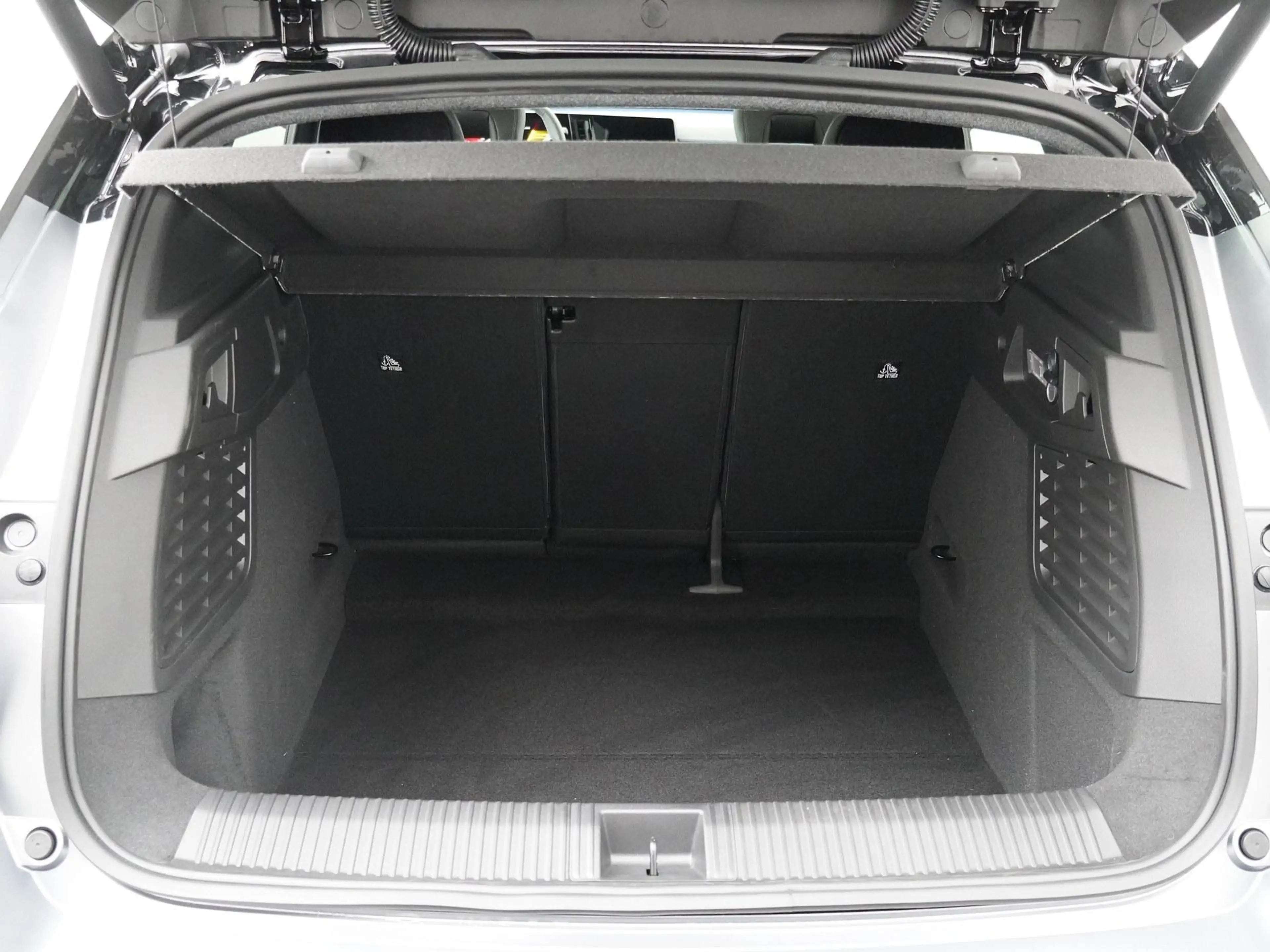 Renault Scenic E-Tech EV87 long range esprit Alpine — photo 10
