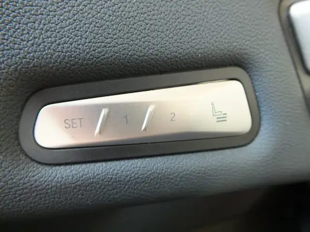 BMW iX xDrive50 Ansicht 5