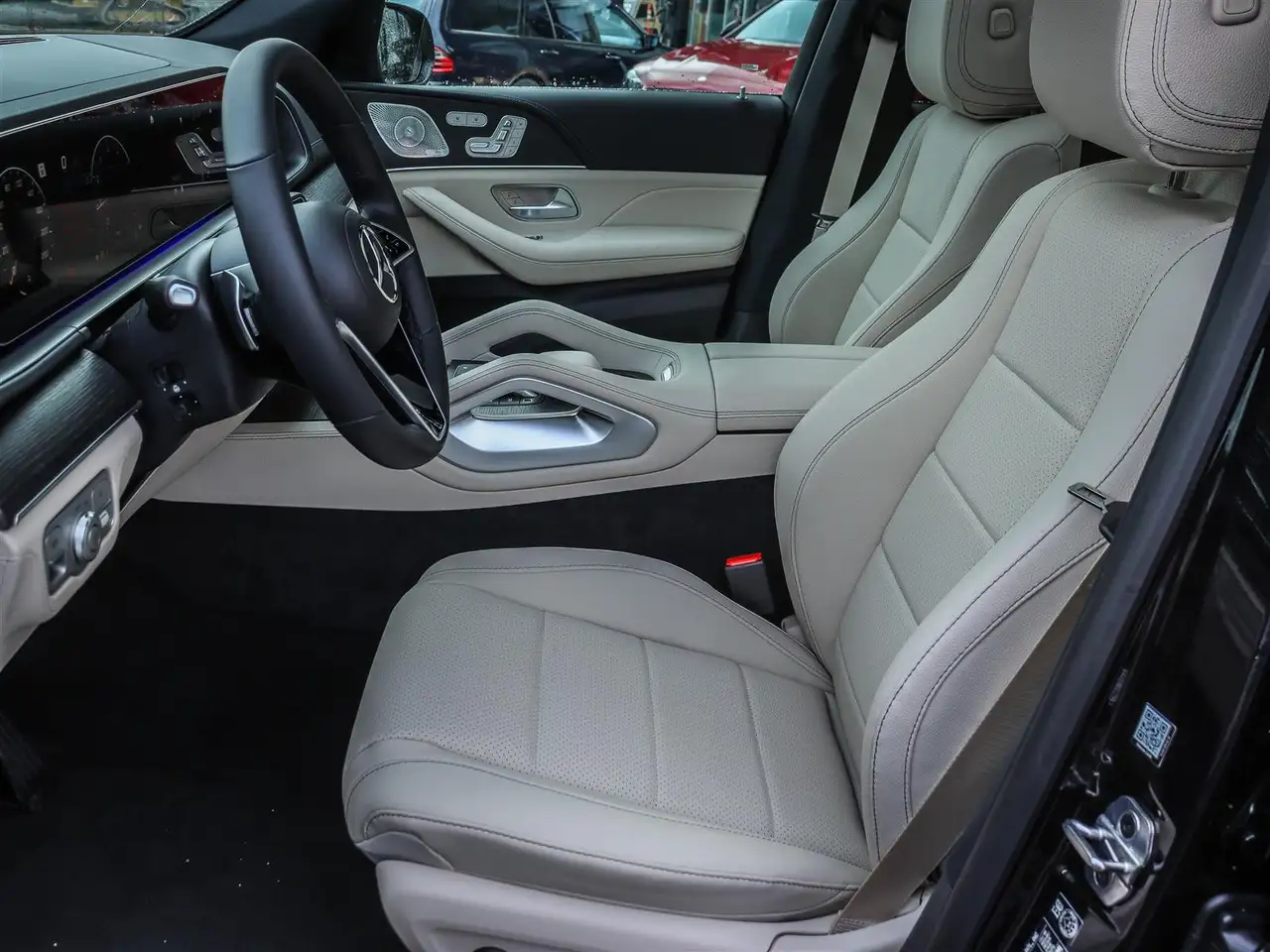 Mercedes-Benz GLE снимка Mercedes-Benz GLE