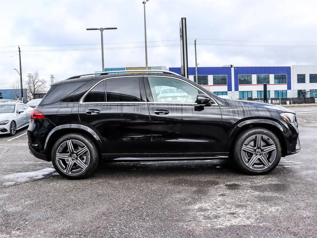 Mercedes-Benz GLE снимка Mercedes-Benz GLE