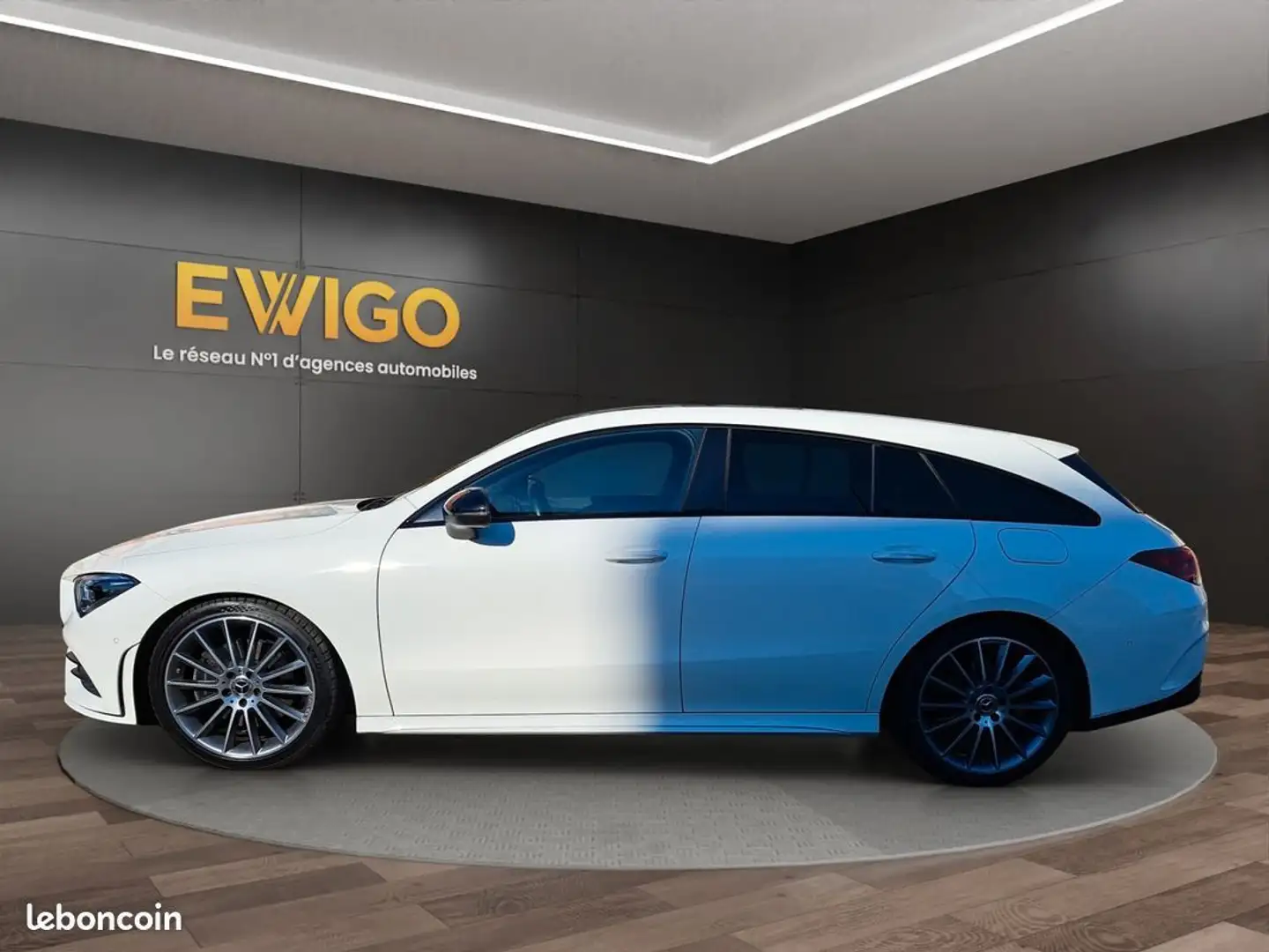 Mercedes-Benz CLA 220 220d 190ch 8g-dct amg line toit ouvrant garantie 6 mois Blanc - 2