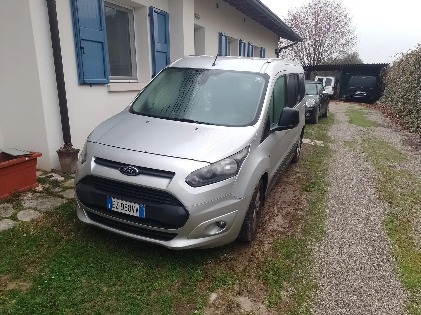 Ford Tourneo Connect 7 posti Argento - 1
