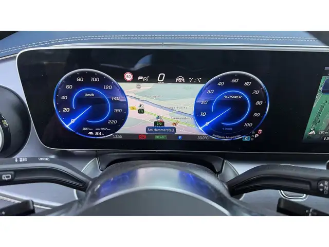 Mercedes-Benz 300 view 13