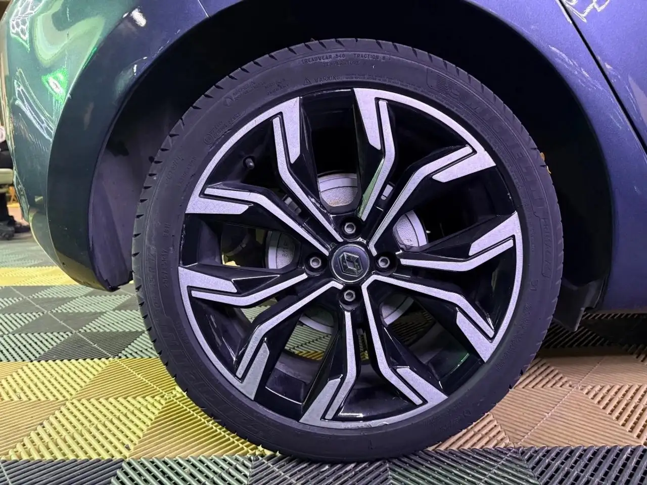 Renault Clio Citadine 5 portes — photo 46
